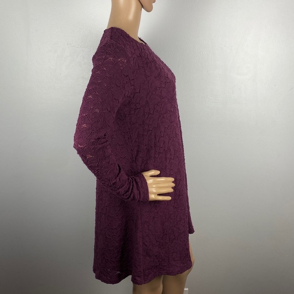 SHOW ME YOUR MUMU LACE LONG SLEEVE TUNIC TOP - Picture 3 of 6